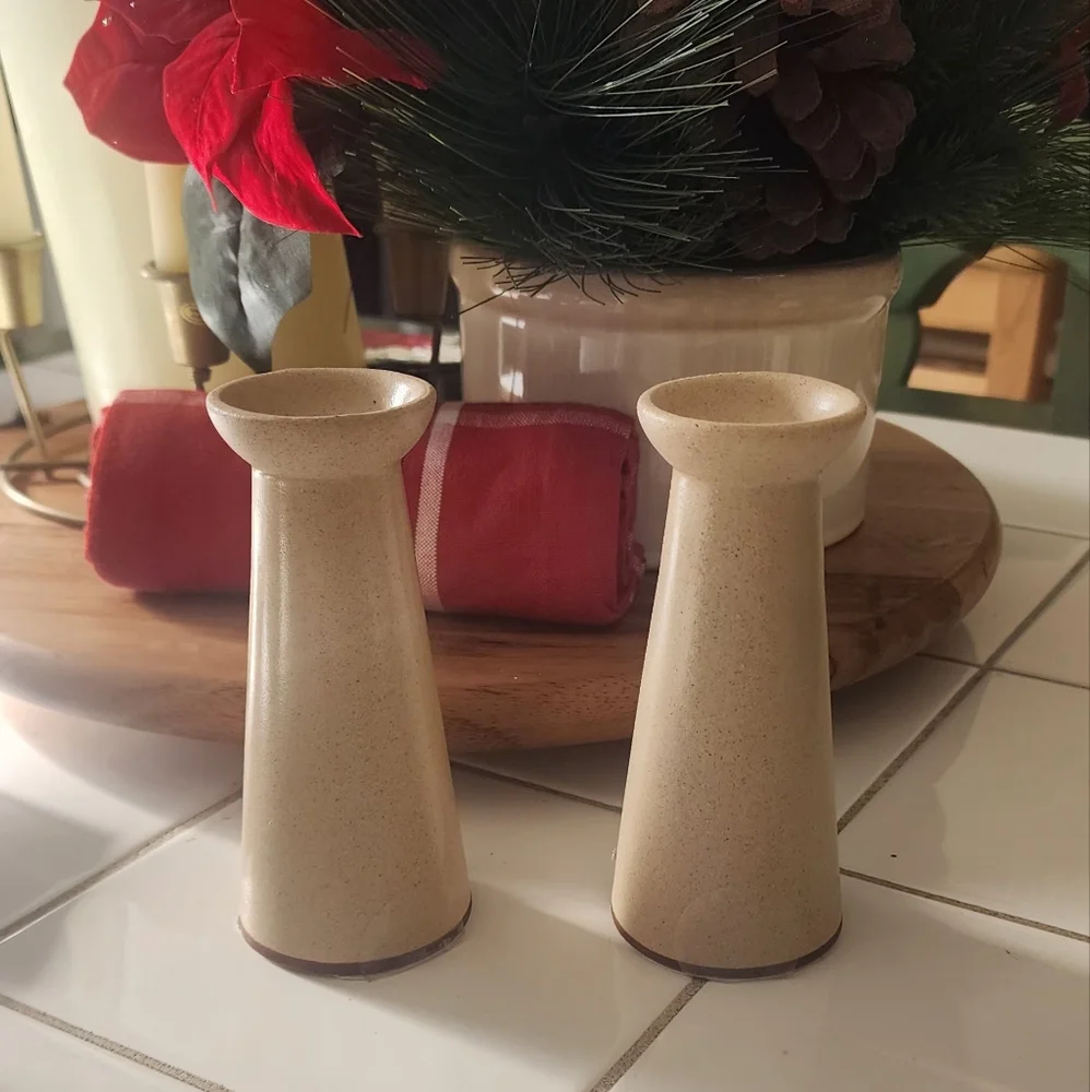 Threshold Neutral Candle Holder